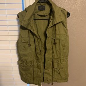 Women’s Utility Vest